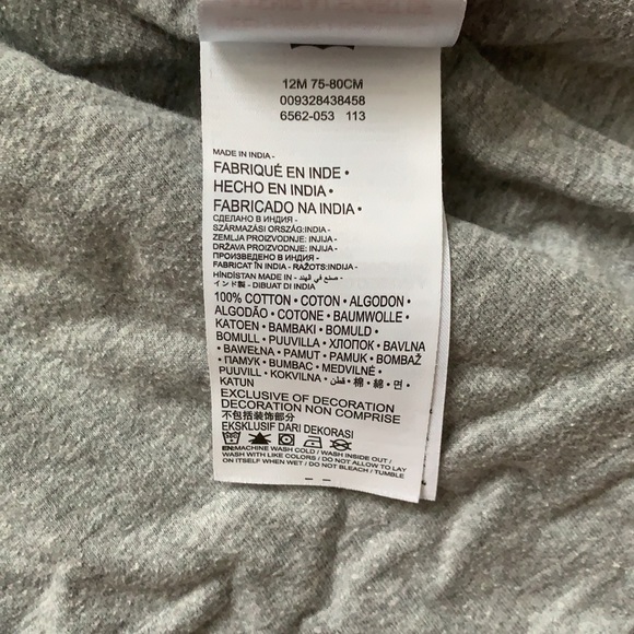 EUC. Levi’s Jeans Long Sleeve Boys Size 12month. - Picture 4 of 4